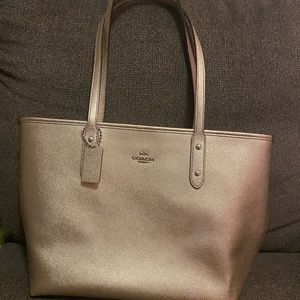 Like new gold metallic coach tote